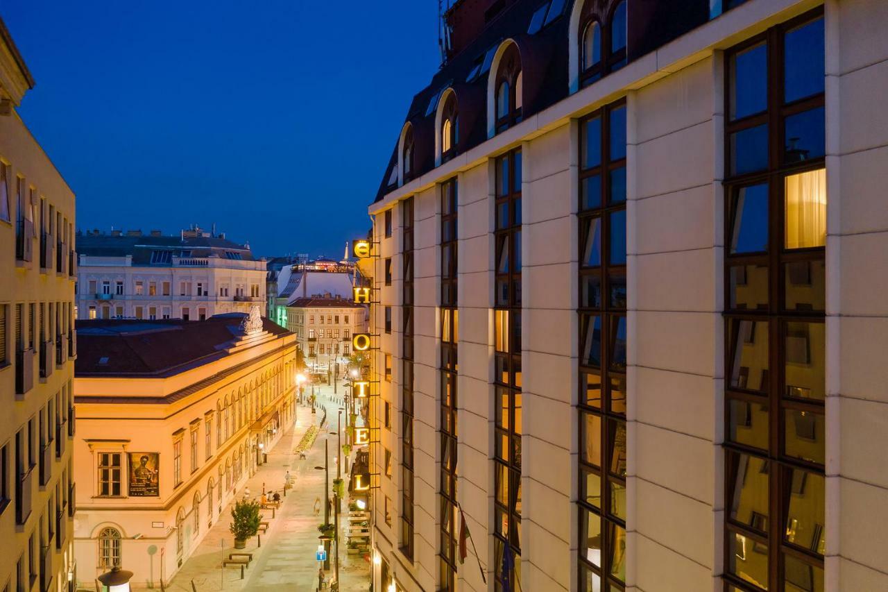 ホテル エルジェベート シティセンター ブダペスト エクステリア 写真